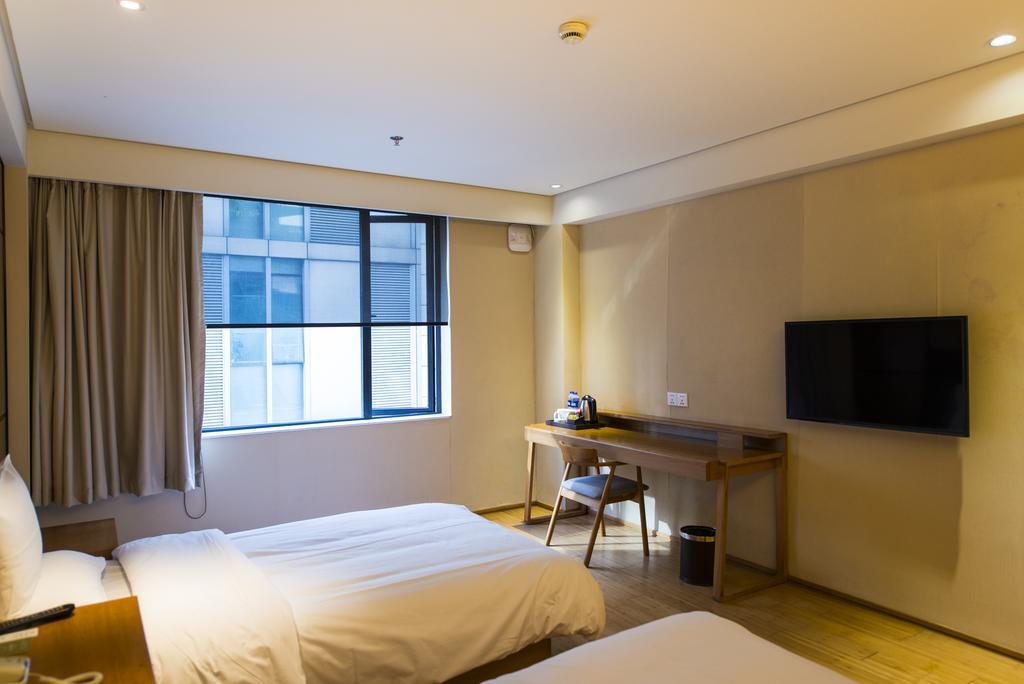 Ji Hotel Xintiandi Шанхай Екстериор снимка