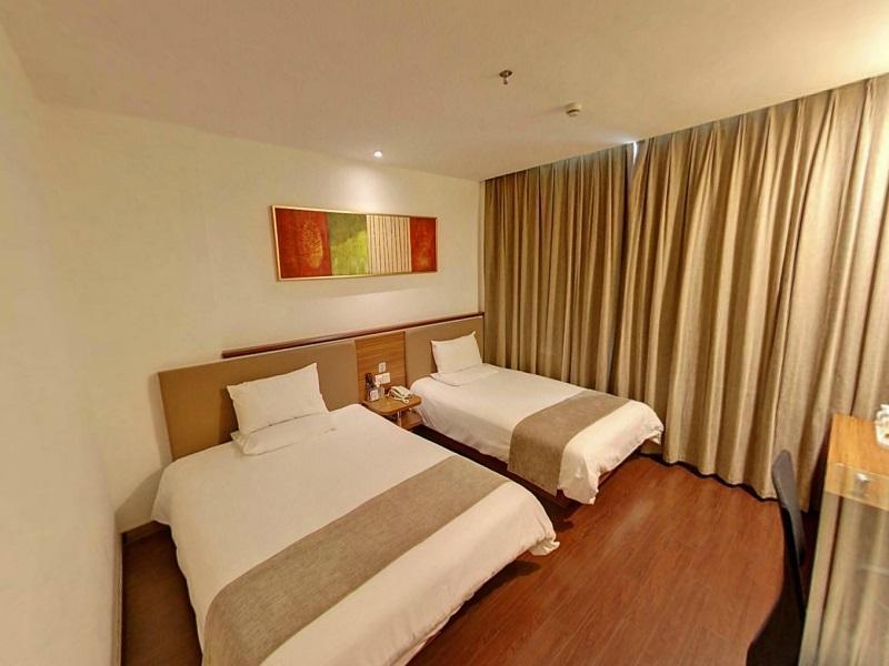 Ji Hotel Xintiandi Шанхай Екстериор снимка